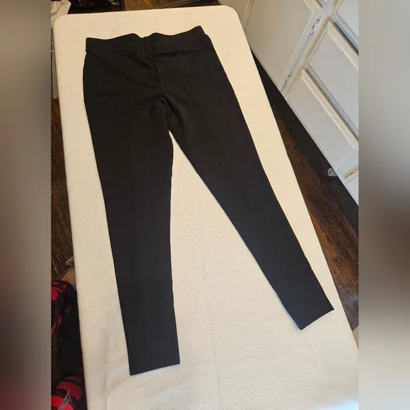 New York & Company Various Boot Cut Pants And Top - Picture 12 of 16